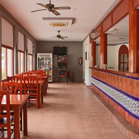 Hotel Comarruga Platja Ngoại thất bức ảnh