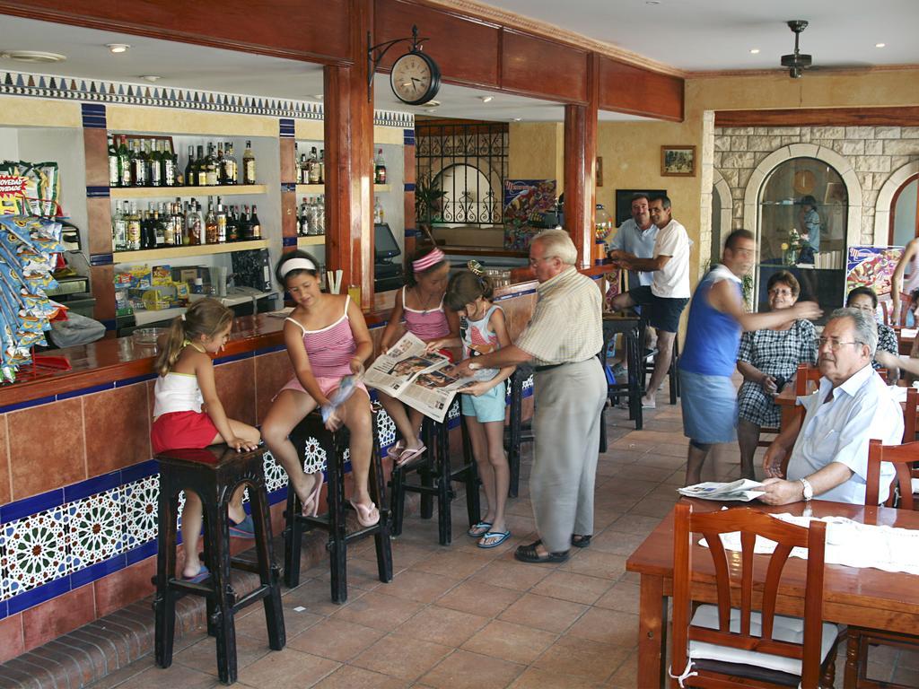 Hotel Comarruga Platja Ngoại thất bức ảnh
