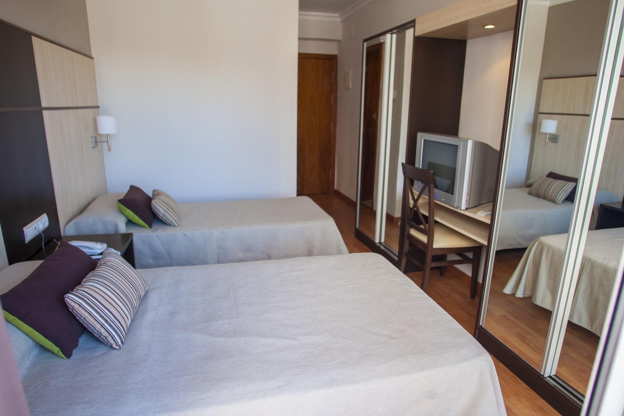 Hotel Comarruga Platja Ngoại thất bức ảnh