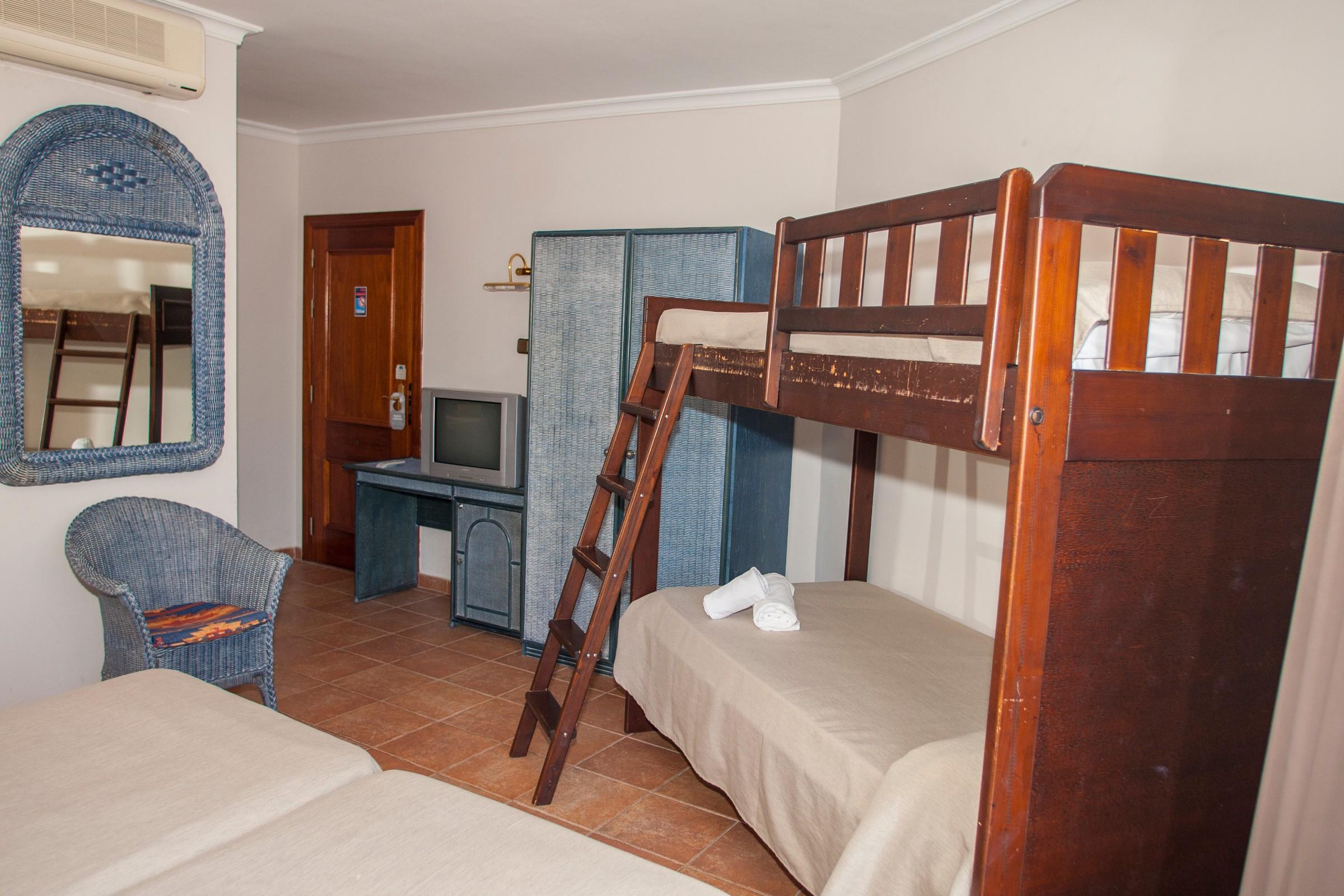 Hotel Comarruga Platja Ngoại thất bức ảnh