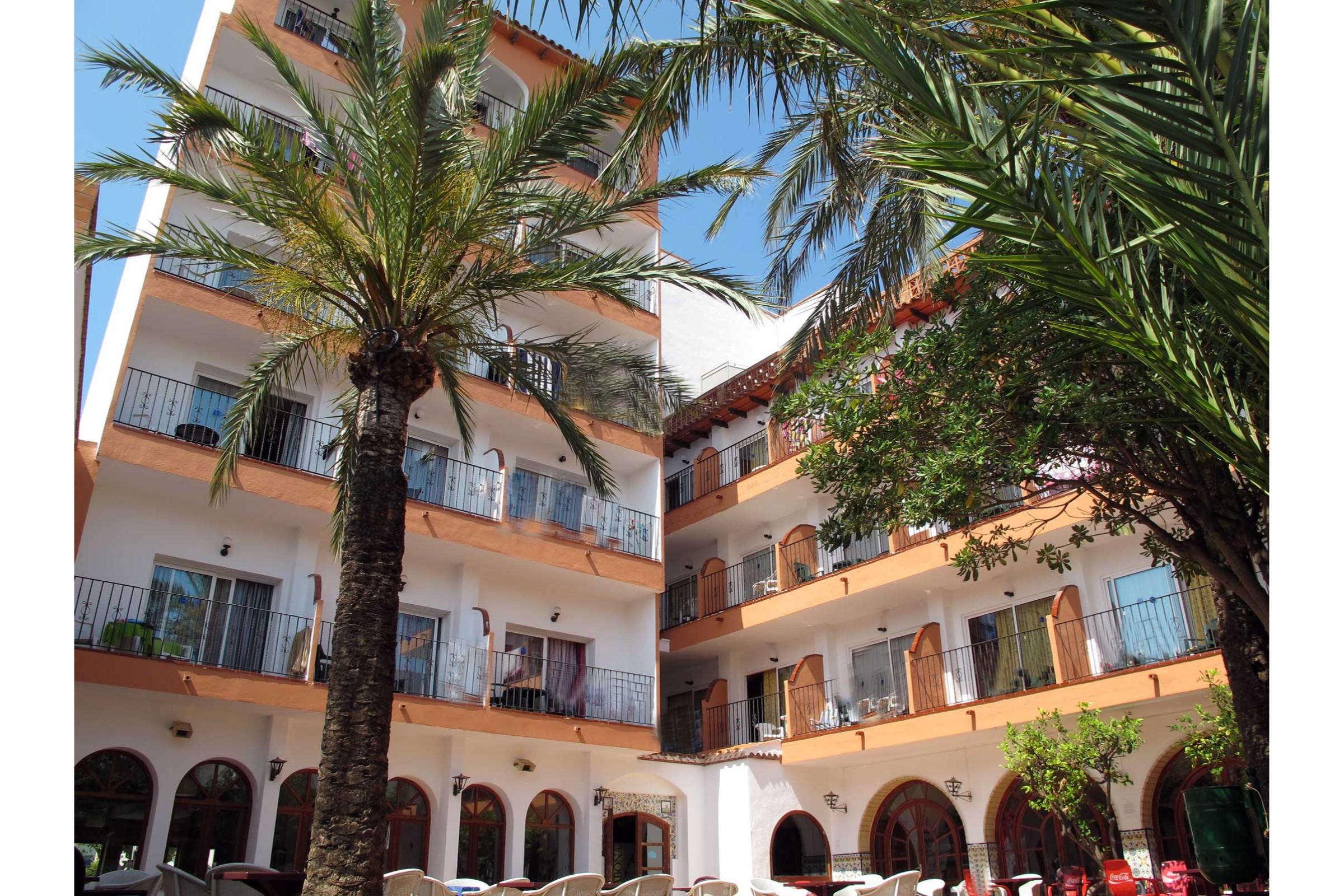 Hotel Comarruga Platja Ngoại thất bức ảnh