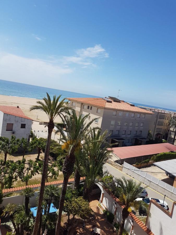 Hotel Comarruga Platja Ngoại thất bức ảnh